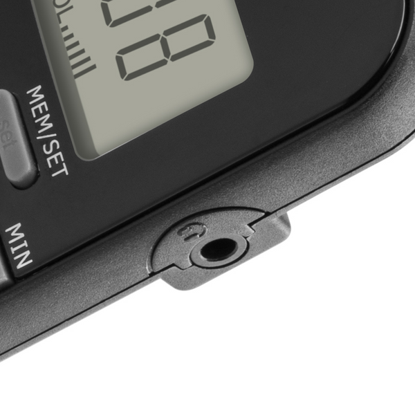 Przenośne radio JVC RA-E411B czarne ultralekkie 80g Tuner AM/FM